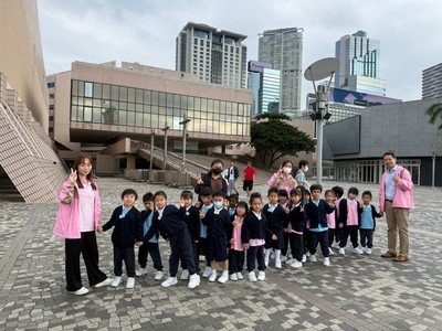 維港海旁寫生活動